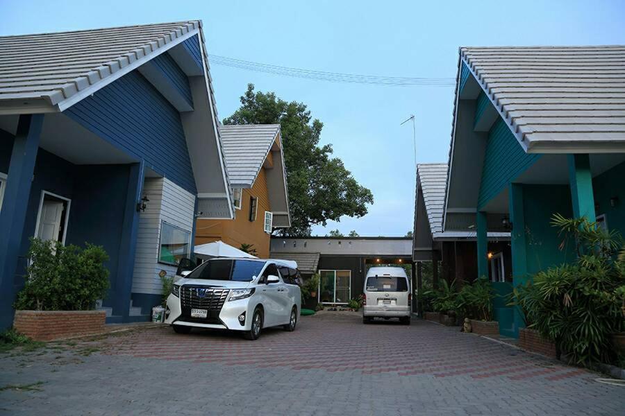 פטצ'אבורי Baan Bon Resort Bang Tabun מראה חיצוני תמונה